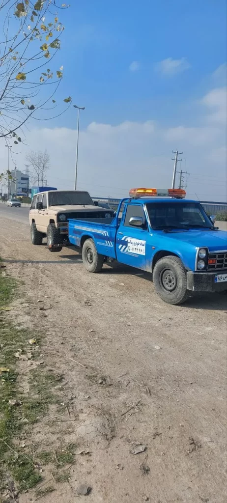 یدک کش کیاسر
